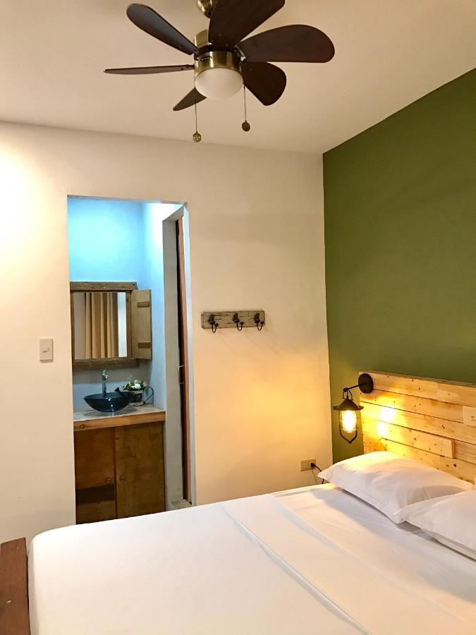 50 négyzetméteres, 1 hálószobás Apartman 2 fürdőszobával Coron területén Kültér fotó